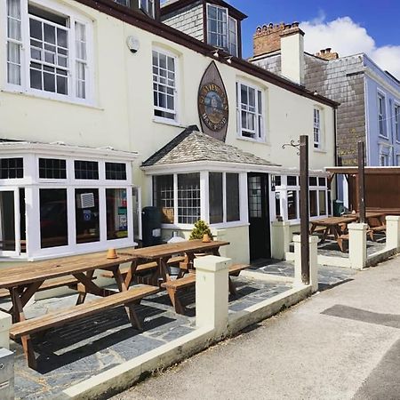 Seaview Inn Falmouth Exterior photo